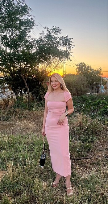 Zara midi elbise