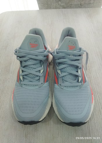 40.5 numara Reebok Floatzig 1