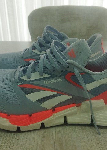 40 Beden 40.5 numara Reebok Floatzig 1