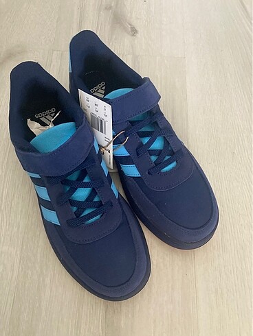 Adidas erkek çocuk ayakkabı