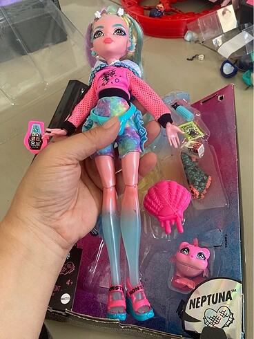 No Brand Monster High Lagoona