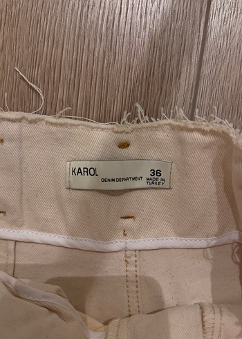 Diğer Karol kemerli ekru jean