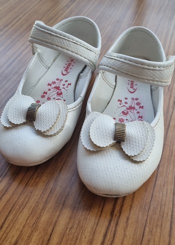 Kız Çocuk Beyaz Fiyonk Detaylı Babet - Görsel 3