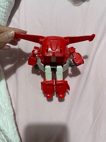 Harika Kanatlar Dönüşen Robot - Görsel 6
