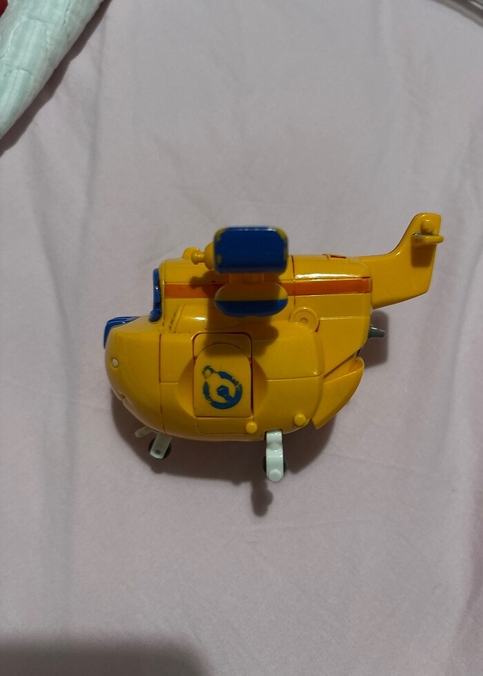 Harika Kanatlar Dönüşen Robot - Görsel 2