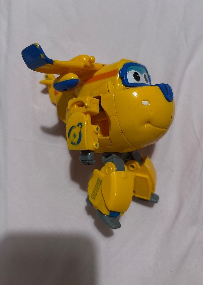 Harika Kanatlar Dönüşen Robot - Görsel 4