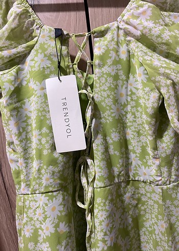 Yeşil V Yakalı Mini Elbise - Görsel 5