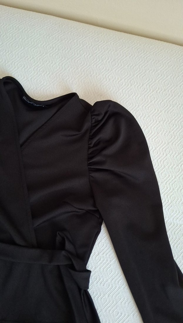 Kadın Siyah Kemerli Sıkı Bluz - Görsel 4