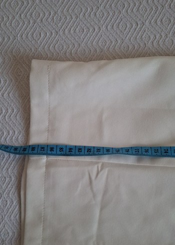 Düğmeli Beyaz Midi Kadın Elbise - Görsel 4