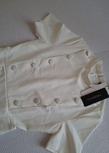 Düğmeli Beyaz Midi Kadın Elbise - Görsel 2