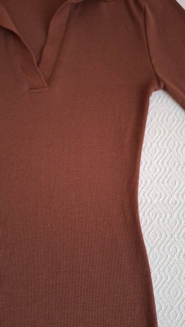 Kahverengi Uzun Kollu Yüksek Yakalı Triko Elbise - Görsel 4