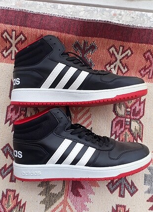 Adidas ayakkabı 