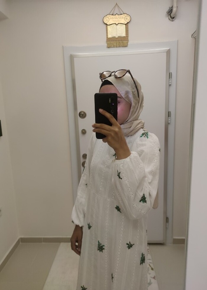 Beyaz fisto elbise - Görsel 2