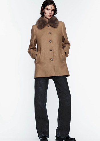 Kürk Detaylı Bej Kadın Yün Kaban - Görsel 2