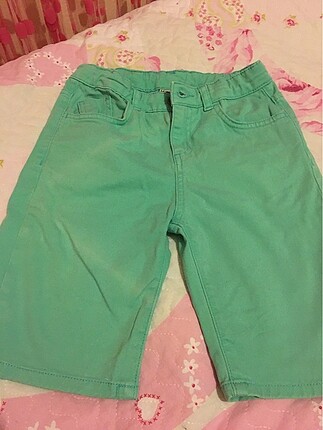 Yeşil kot short
