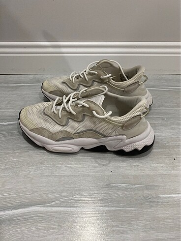 Adidas ozweego