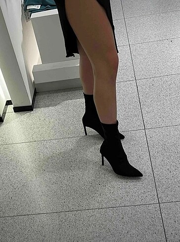 Bershka strec bilekte bot