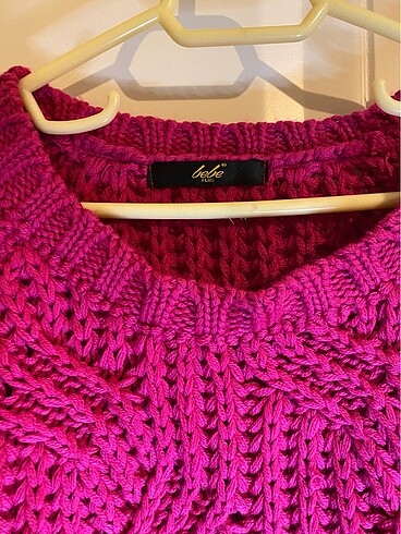 Zara Pembe kazak