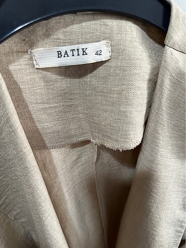 Batik Batik üst