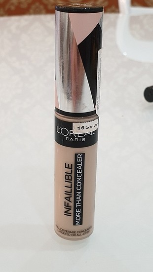Loreal Infallible more than Concealer 322 ivory