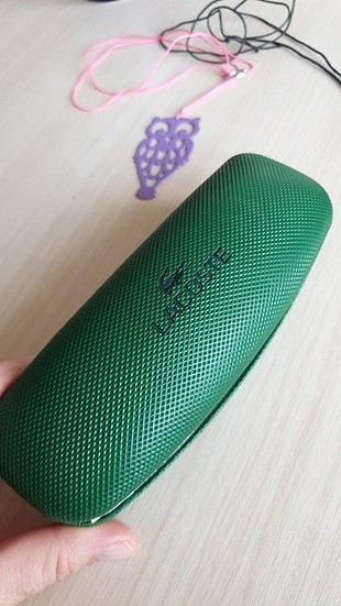 Lacoste marka gözlük kılıfı