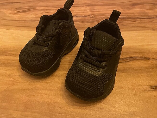 17 Beden Nike spor ayakkabı