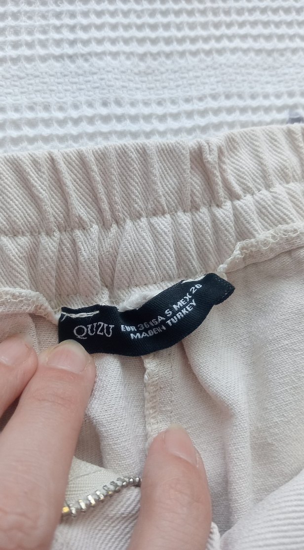 Kadın krem Pilili Pamuk Pantolon - Görsel 3