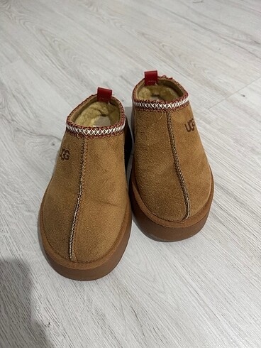 Ugg yünlü terlik