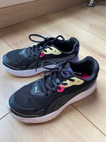 puma 90s runner