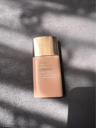 Estée Lauder 2c3
