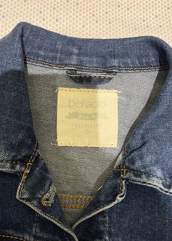 Kadın Koyu Mavi Düğmeli Denim Ceket - Görsel 2