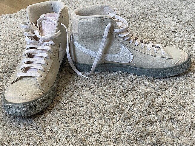 44 Beden Nike blazer erkek sneaker krem