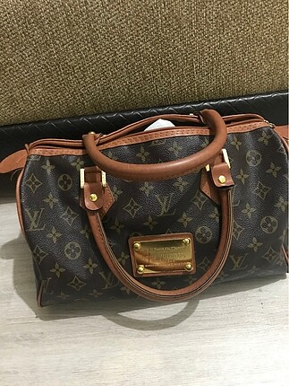 Louis Vuitton Çanta