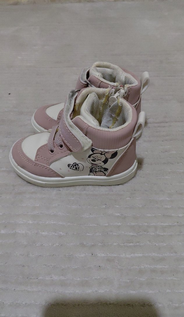 Kız Çocuk Pembe Cırt Cırtlı Spor Ayakkabı 21 numara - Görsel 2