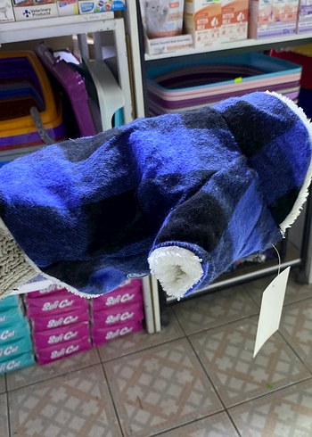 Mavi Kareli Kürklü Sokak Stili Köpek Kıyafeti - Görsel 2