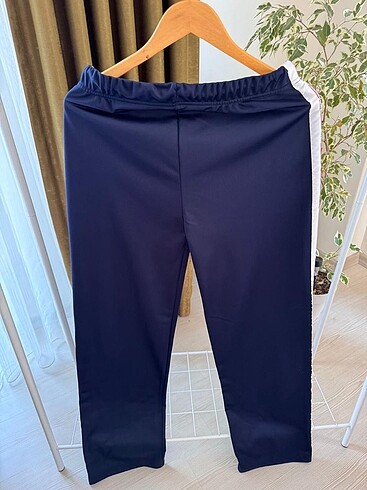 m Beden Adidas eşofman altı