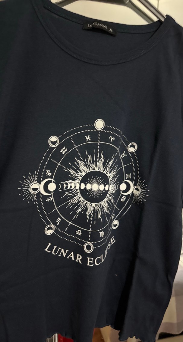 Lacivert Baskılı Yuvarlak Yaka Kadın Tişört - Görsel 3