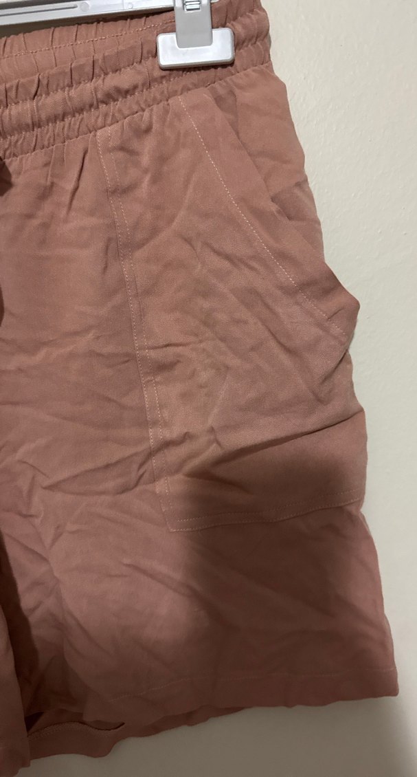 Bej Keten Mini Bol Kesim Şort - Görsel 3