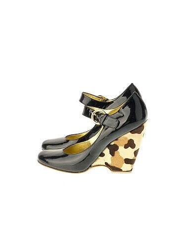 Giuseppe Zanotti Dolgu Topuk %70 İndirimli.