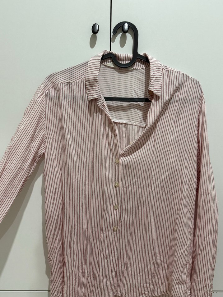 Pembe Çizgili Kadın Gömlek - Görsel 2