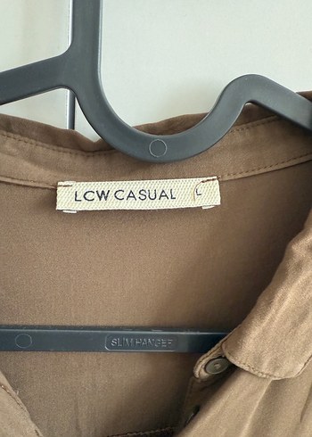 Düğmeli Kadın Gömlek - Görsel 2