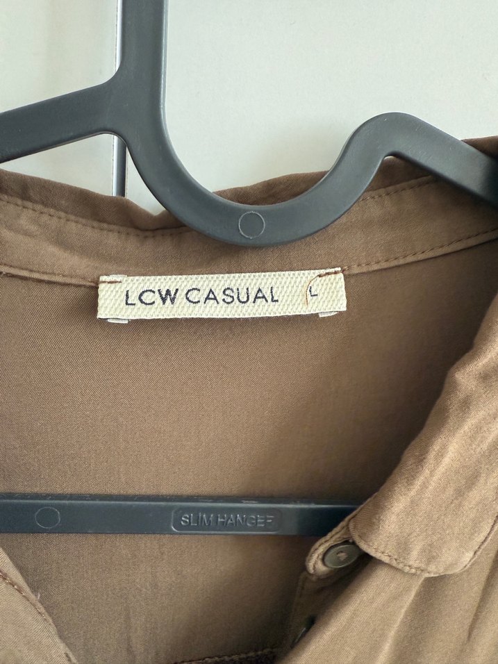 Düğmeli Kadın Gömlek - Görsel 2