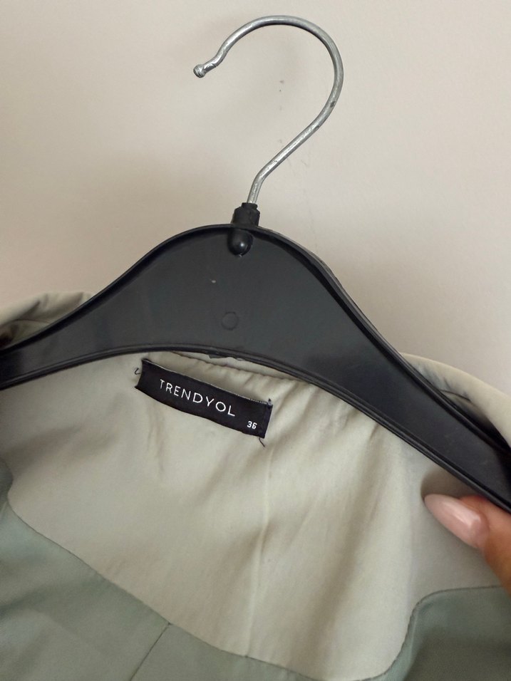 Mint yeşili bel bağlamalı trençkot - Görsel 3