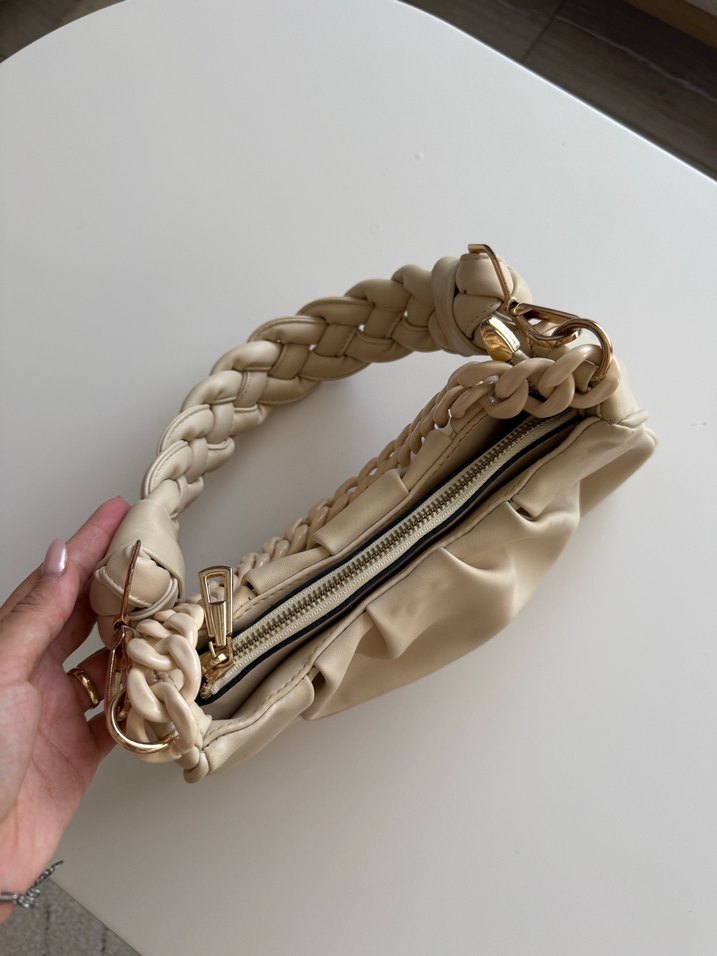 Lutvelizade krem çanta - Görsel 5