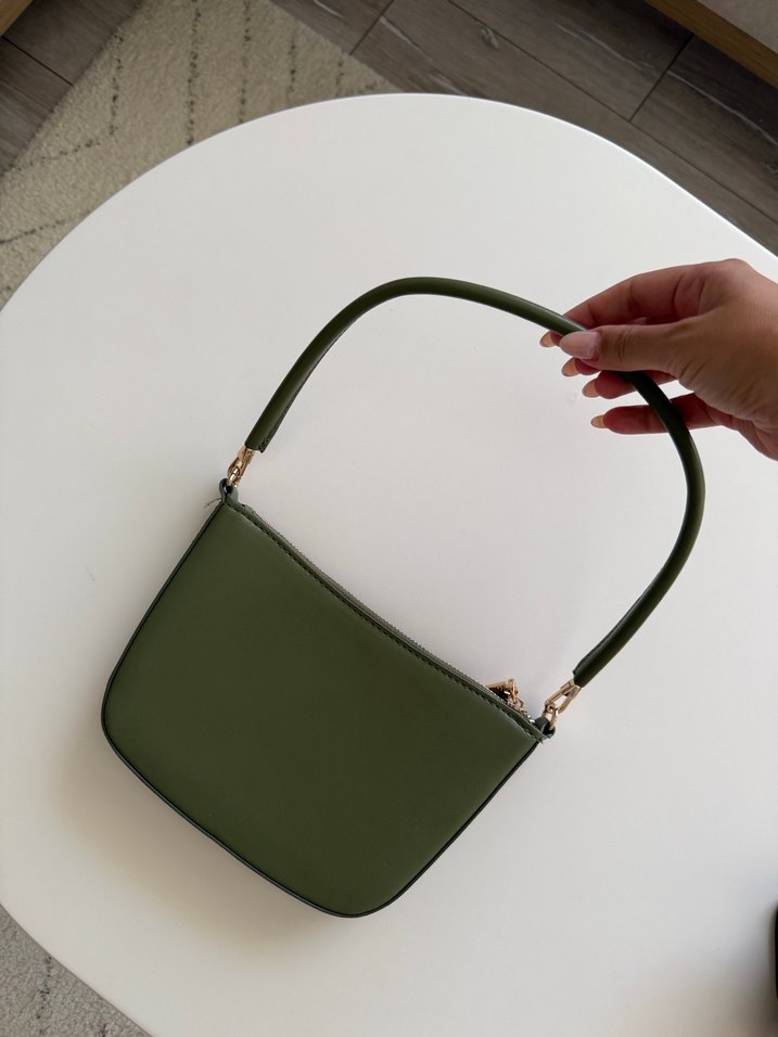 Minimalist Kadın Deri El Çantası - Görsel 2