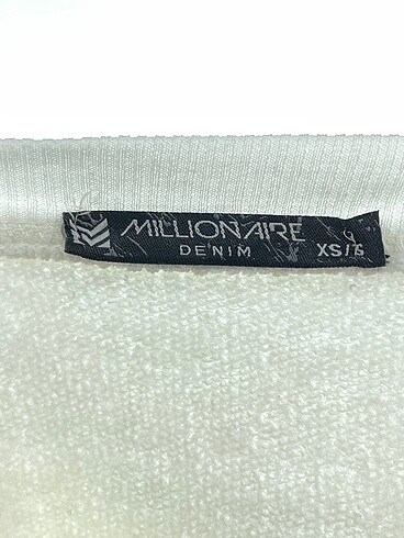 s Beden beyaz Renk PreLoved Sweatshirt %70 İndirimli.