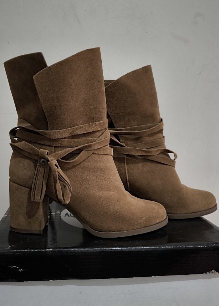 Bayan bot - Görsel 3