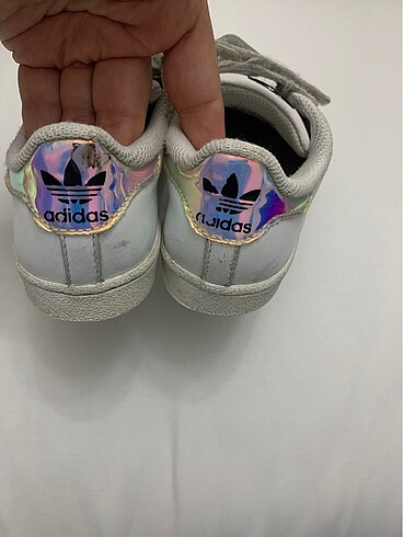 28 Beden beyaz Renk Adidas süperstar