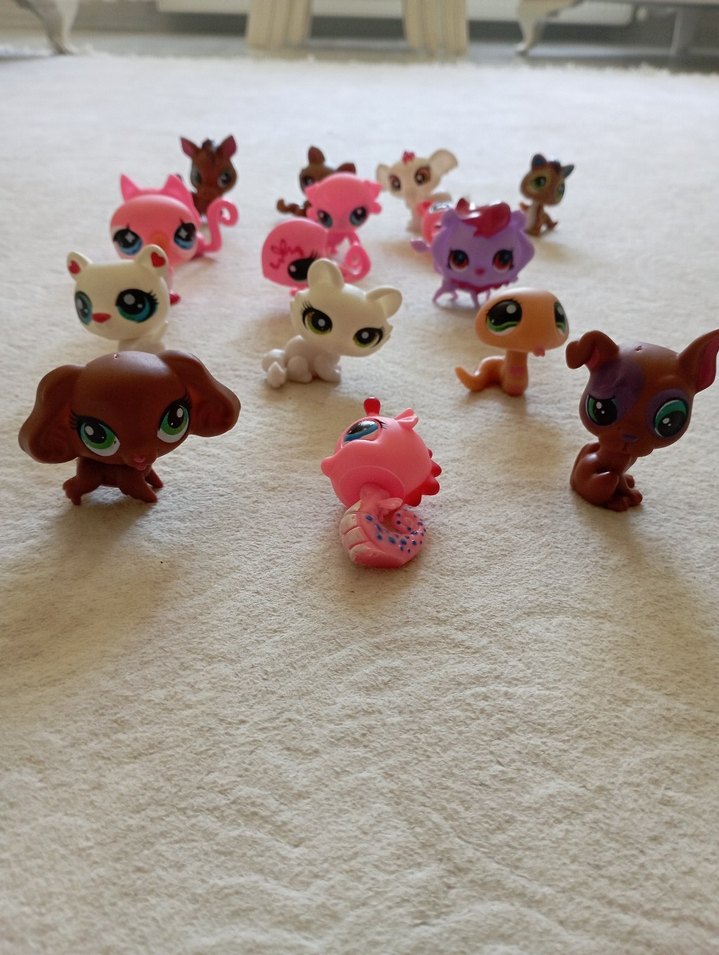 Pastel Renkli Pembe Aksiyon Figürleri - Görsel 2