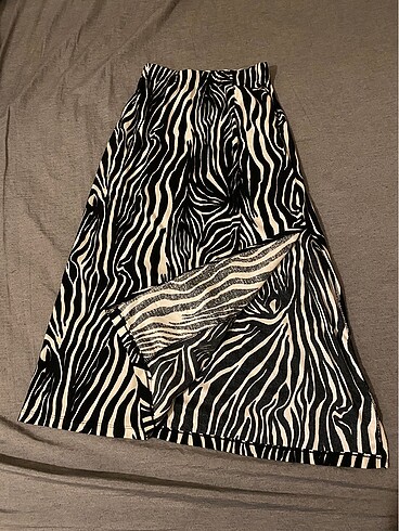 ZEBRA DESEN MİDİ ETEK